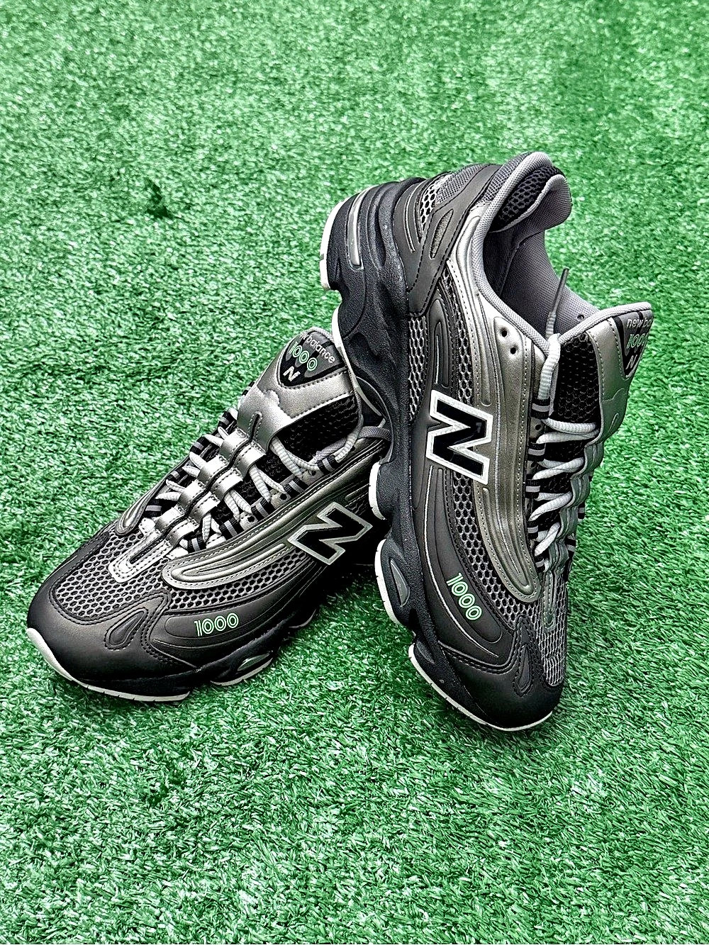 New Balance 1000 M1000 Sneakers – Black/Dark Silver Metallic/Lime Leaf – Men’s S
